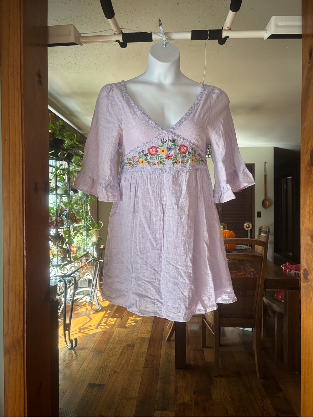 Hayden Los Angeles Embroidered V-Neck Lavender Peasant Dress 100% Cotton Large